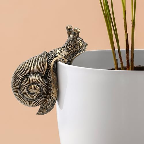 Vintage Resin Snail Planter Pot Hugger Ornament