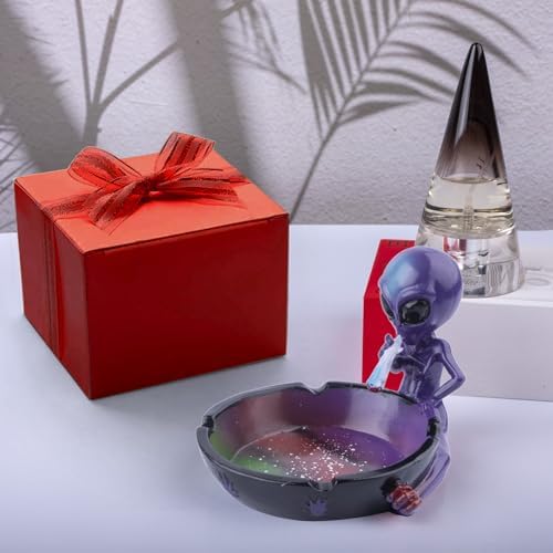 Alien Fantasy Ashtray for Cigarettes Purple
